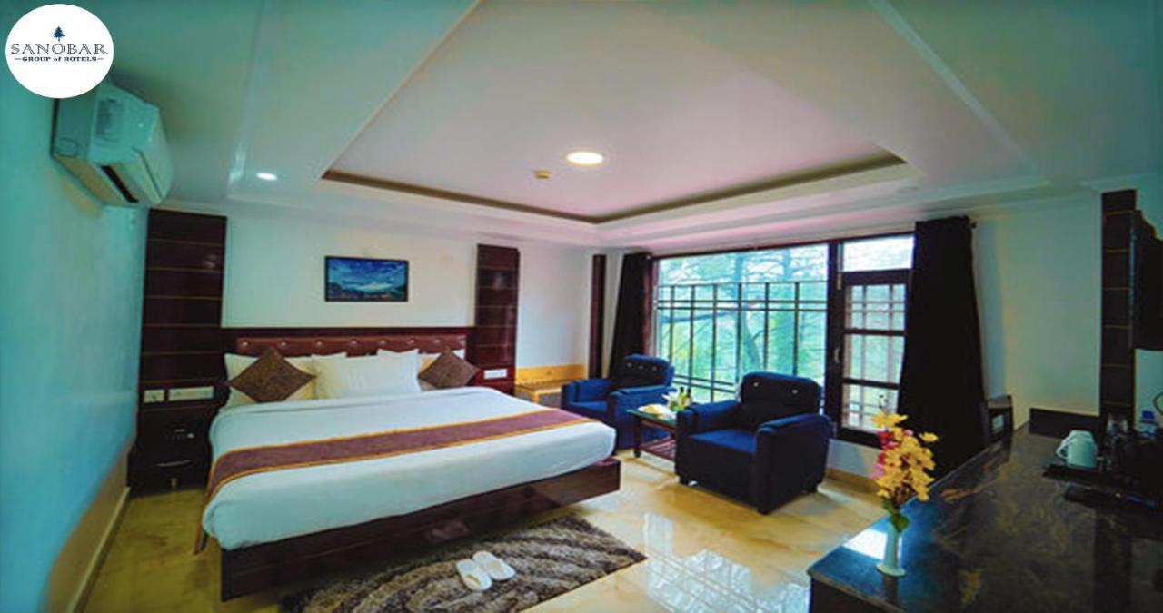 Hotel White Grand Shimla - In City Centre - A Centrally Ac Hotel Exteriör bild