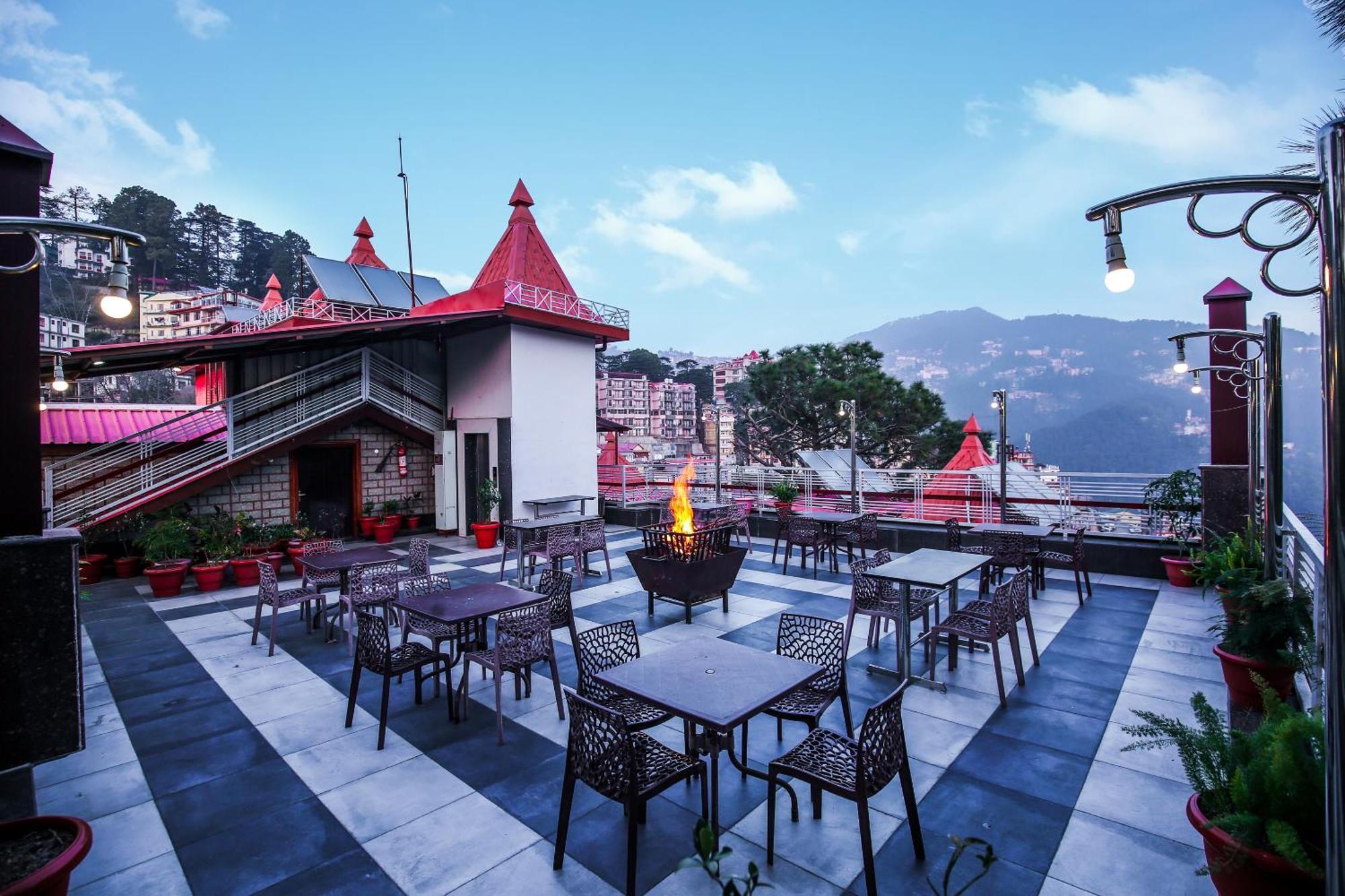 Hotel White Grand Shimla - In City Centre - A Centrally Ac Hotel Exteriör bild
