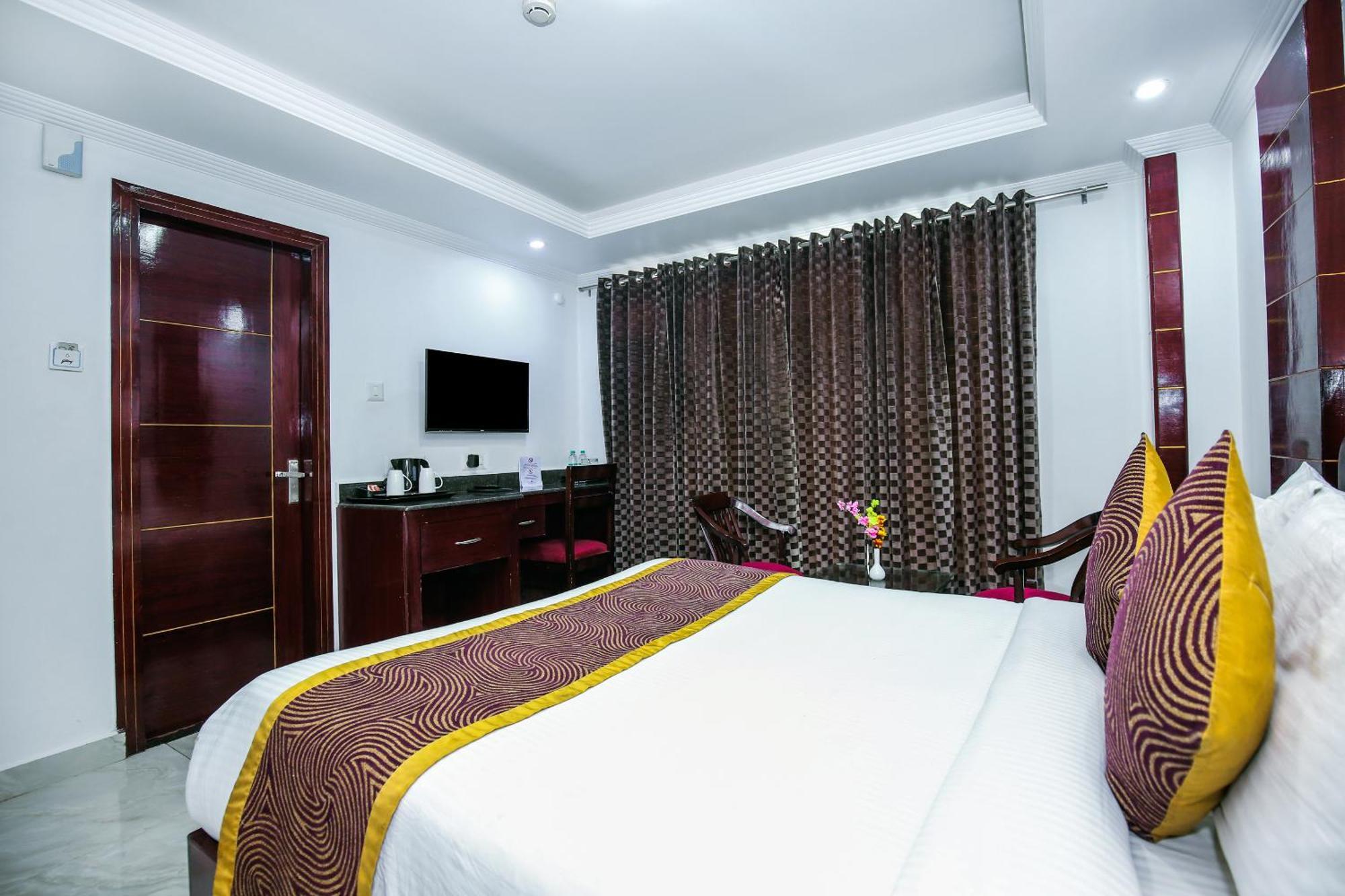 Hotel White Grand Shimla - In City Centre - A Centrally Ac Hotel Exteriör bild